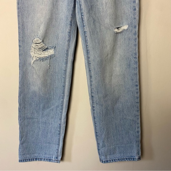 Madewell Relaxed Jeans in Cresthaven Wash Ripped Edition size 25 - Picture 6 of 14